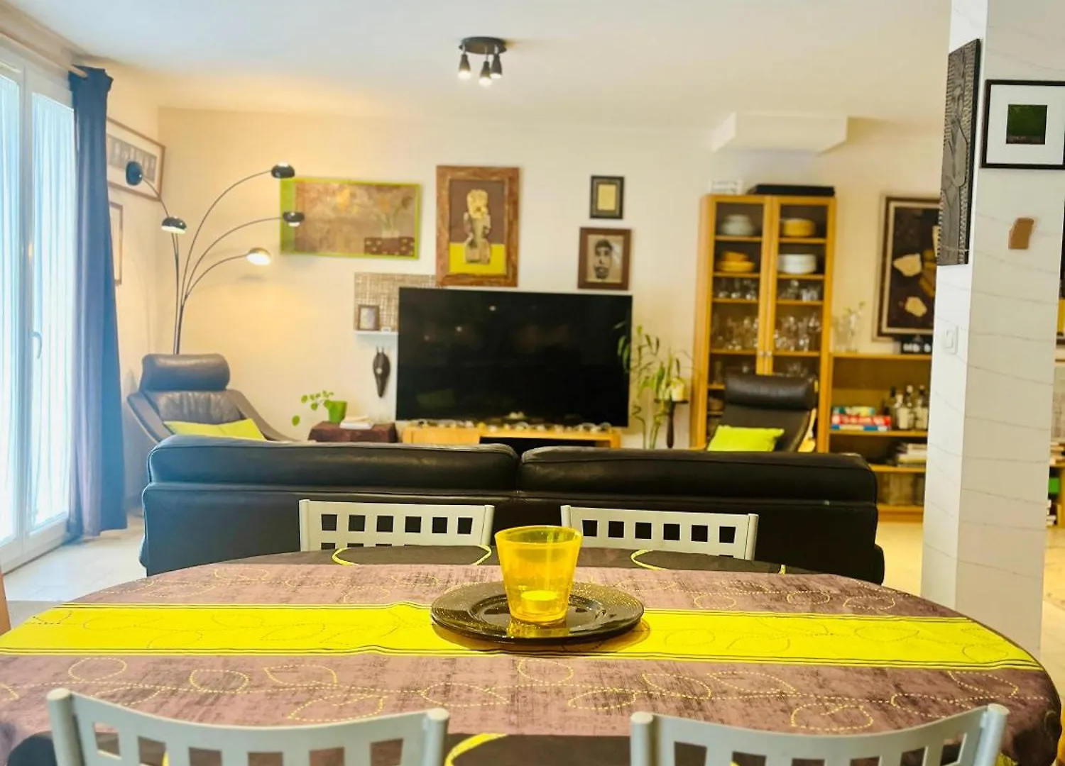 Villa Familiale Soleil Et Detente Salignac  Holiday home